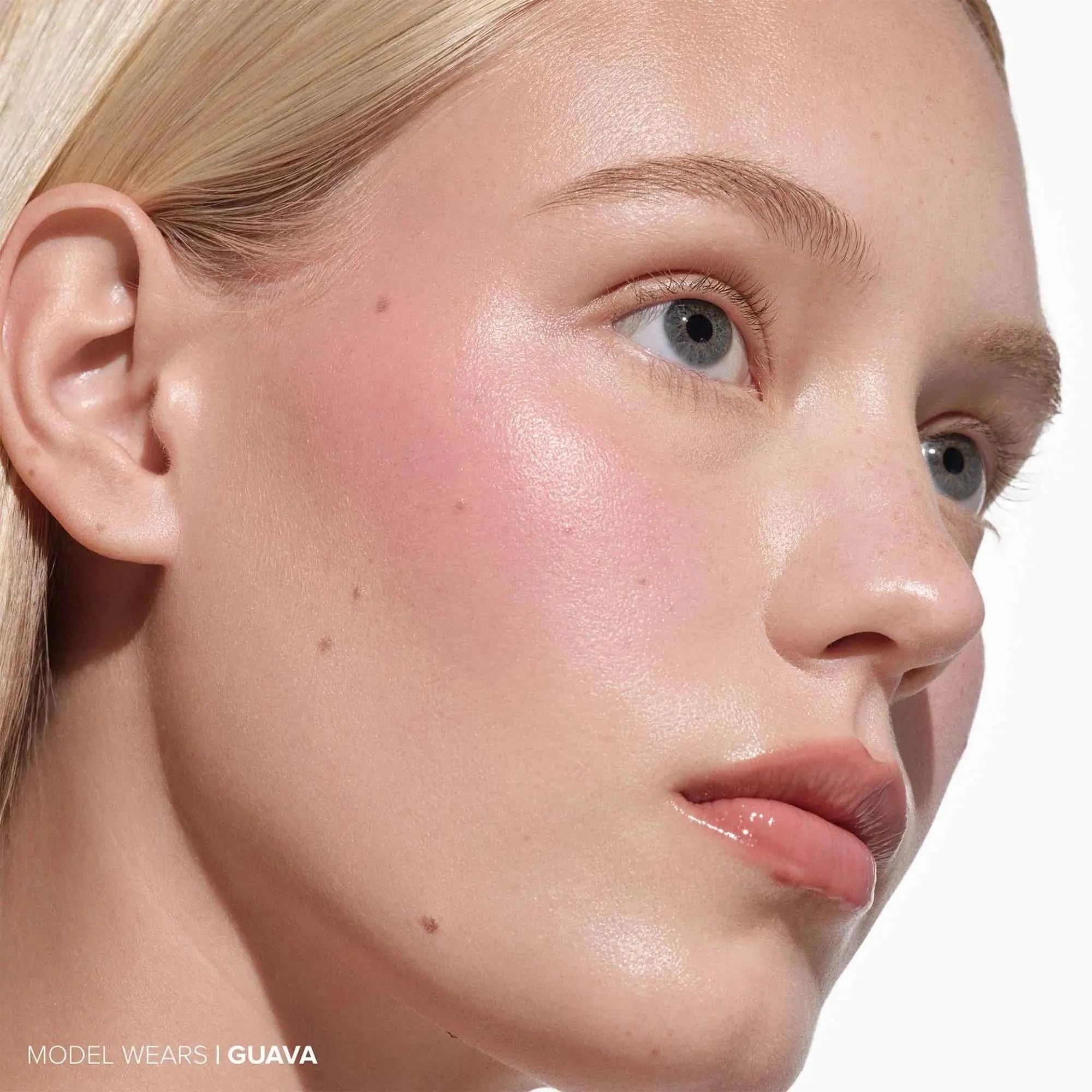 Blurring Blush Serum